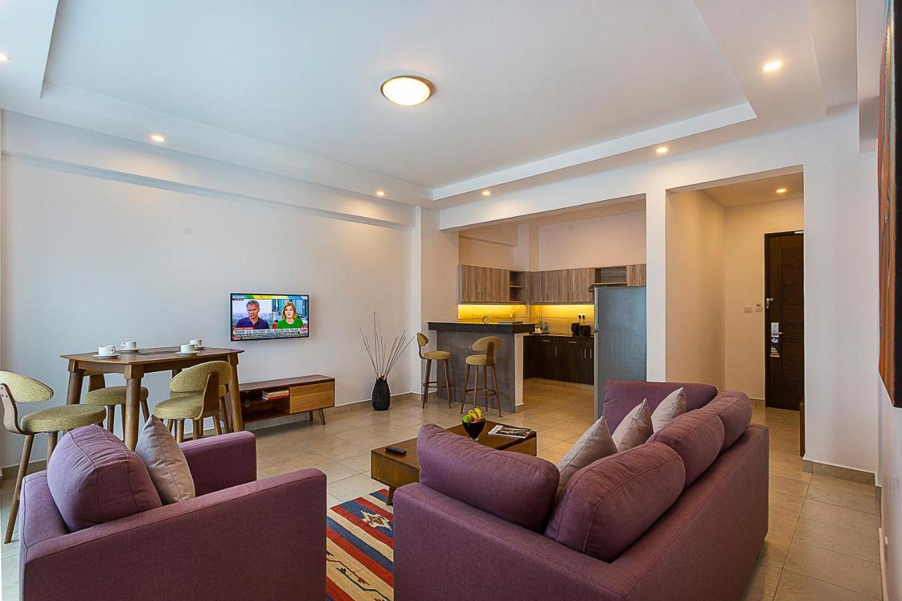 L'Aziz Suites Nairobi Ngoại thất bức ảnh